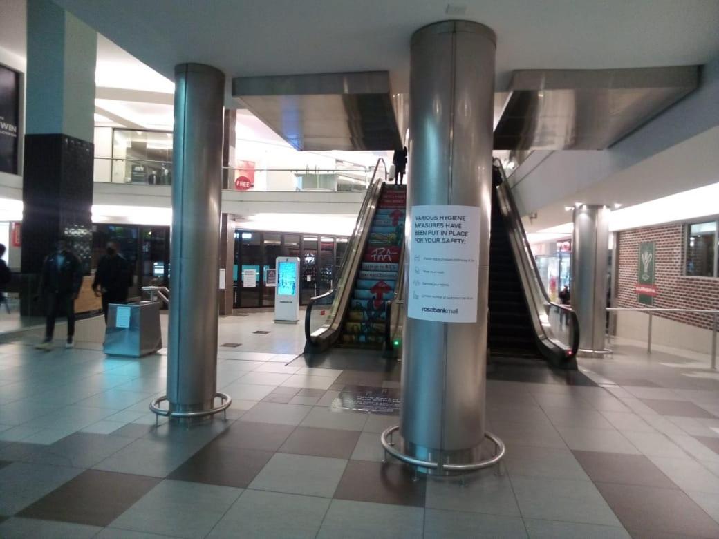 One Rosebank Stay جوهانسبورغ المظهر الخارجي الصورة
